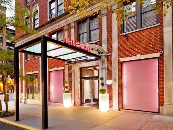 The Court - A St Giles Hotel New York