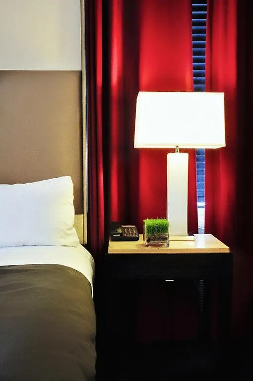 The Court - A St Giles Hotel New York